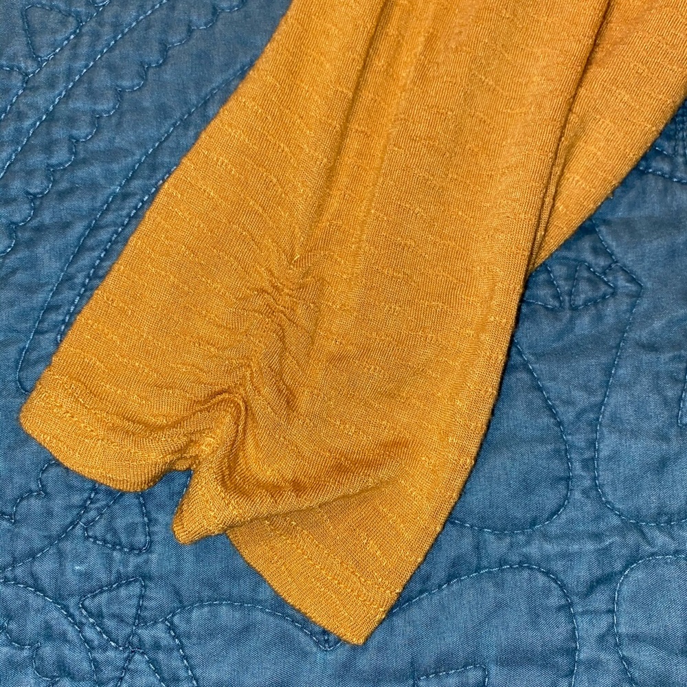 Maurice’s mustard blouse XL - Picture 3 of 11